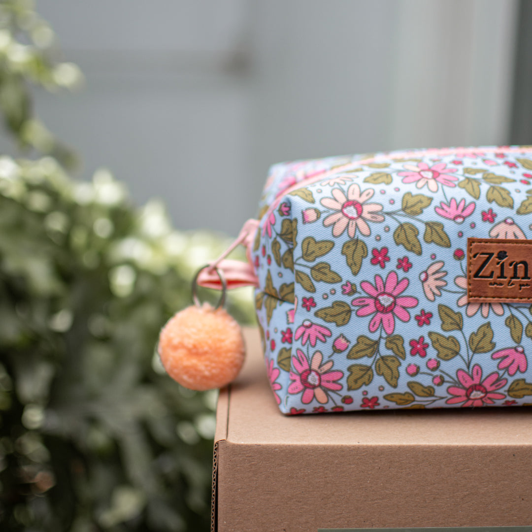 ESTUCHE FLOWER SANDY CELESTE