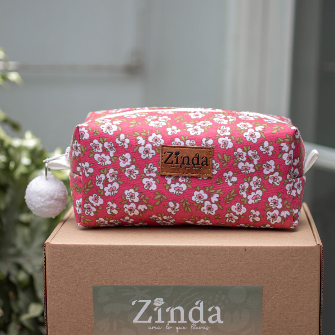 ESTUCHE FLOWER TAY