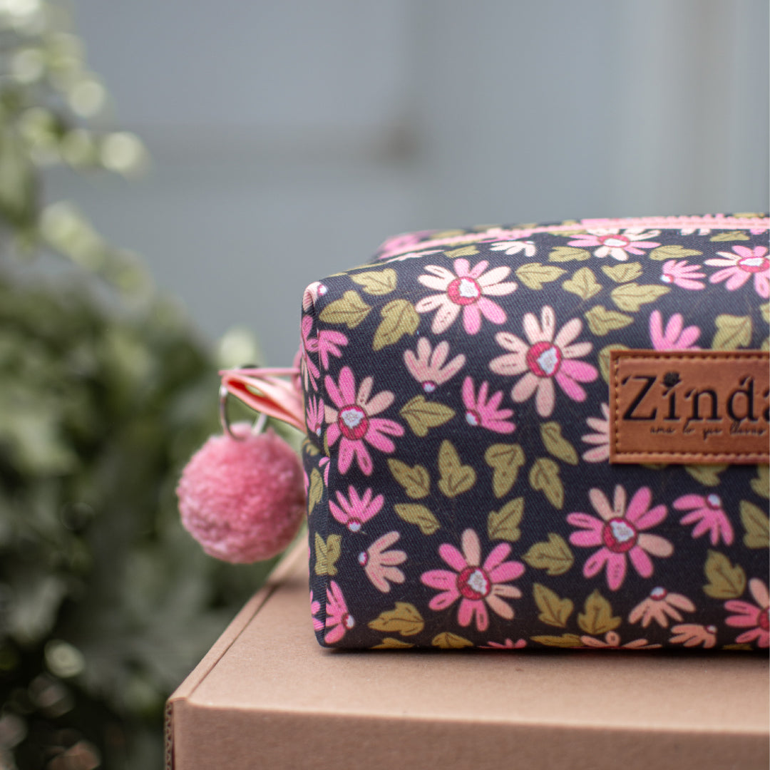 ESTUCHE FLOWER SANDY BLACK